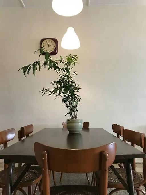Cosy Big House 5Min Ciq Sogo Ksl Mall 4Br 12Pax Johor Bahru